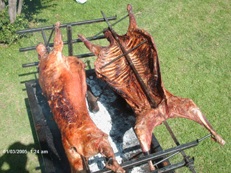 Asado de cordero al palo